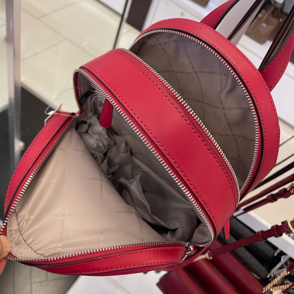 MICHAEL KORS Jaycee Md Zip Pocket Pebbled Leather Backpack
Dark Raspberry 
NWT - Picture 14 of 16